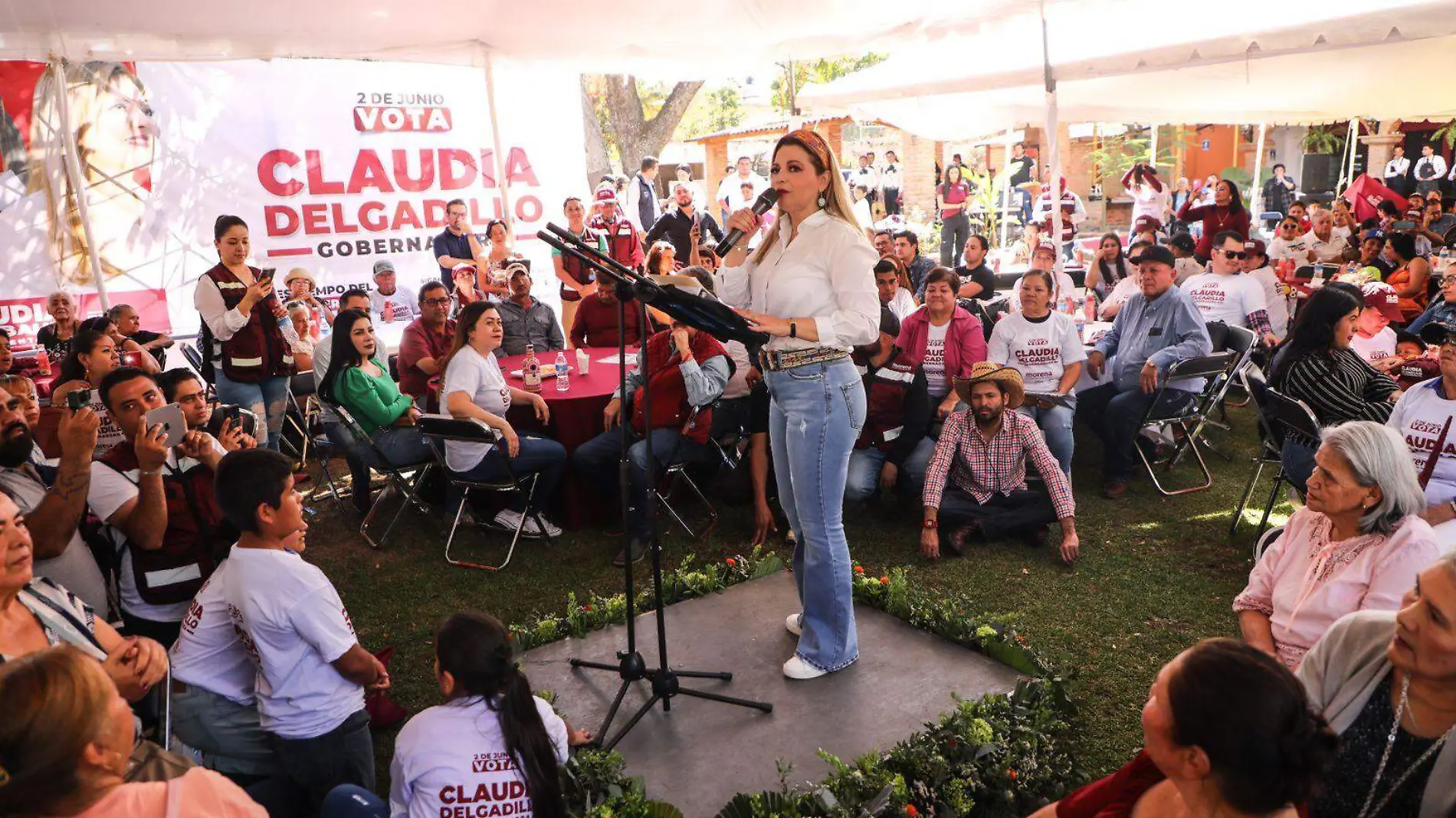 Claudia Delgadillo en Tequila